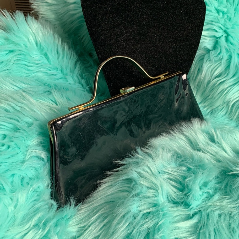 vintage unbranded lady handbag